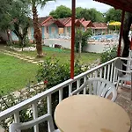 Ξενοδοχείο Toll Garden 3*