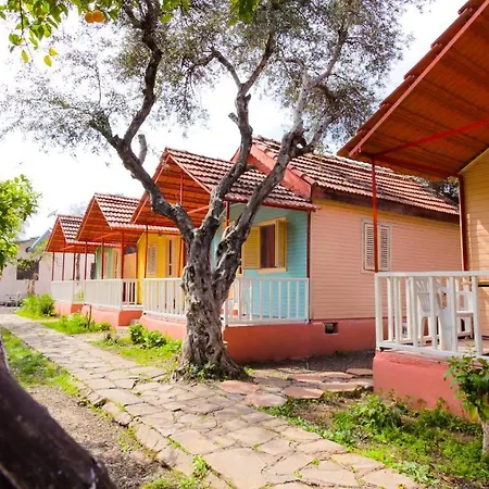 Toll Garden Готель